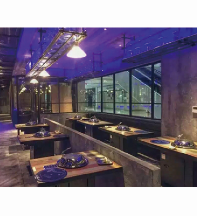 餘姚“海劇場”蒸菜館餐廳餐桌椅1